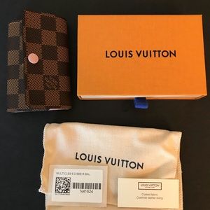 Brand new, Authentic Louis Vuitton 6 keyholder